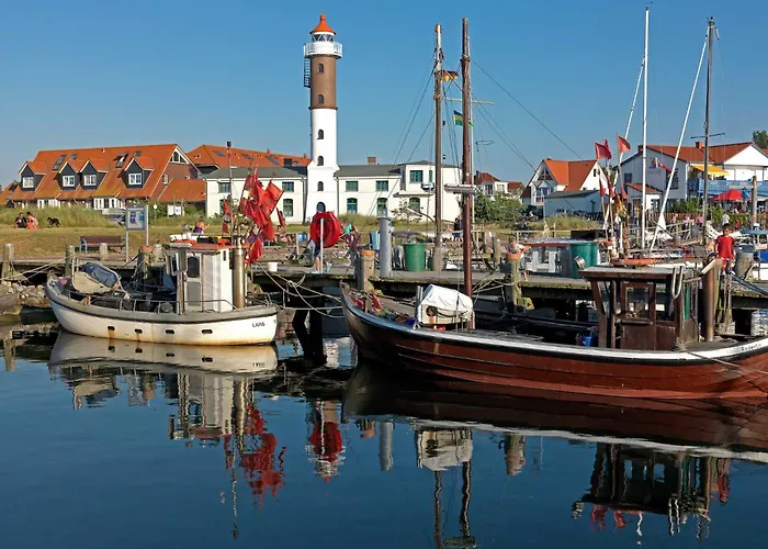 Kleine Hafenkoje Insel Poel