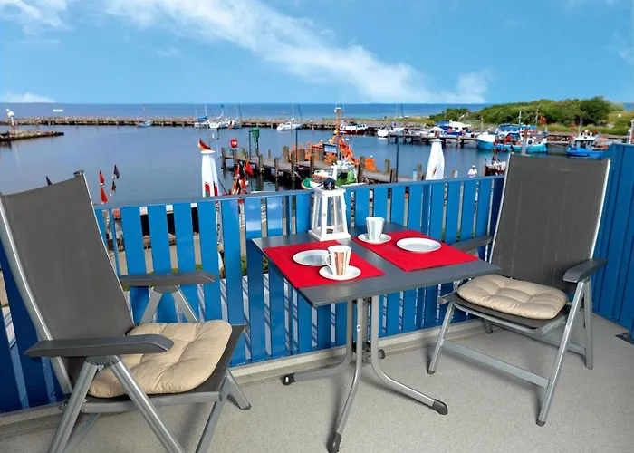 Kleine Hafenkoje * Insel Poel